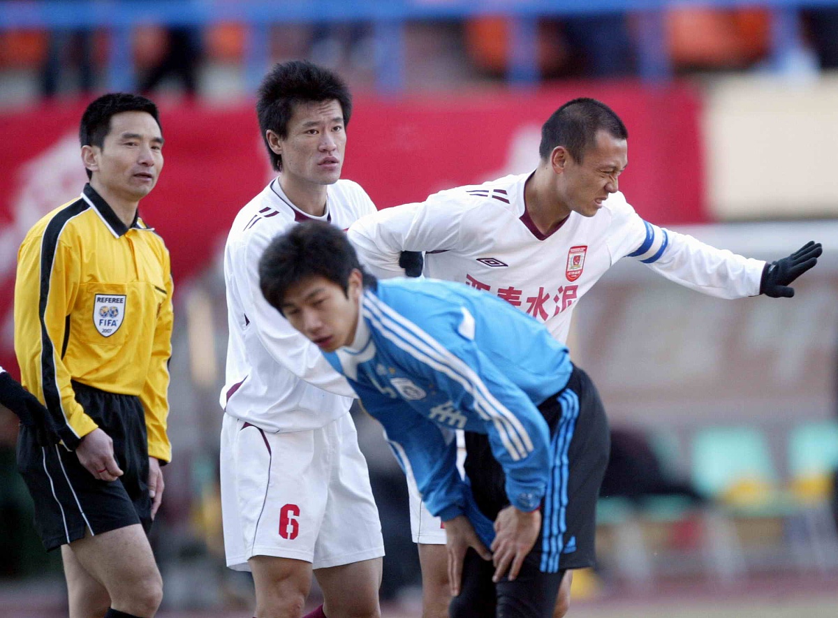 关于国际比赛日辽宁本钢豪取连胜——中超节点到来，管理层满意，控场能力受关注的信息