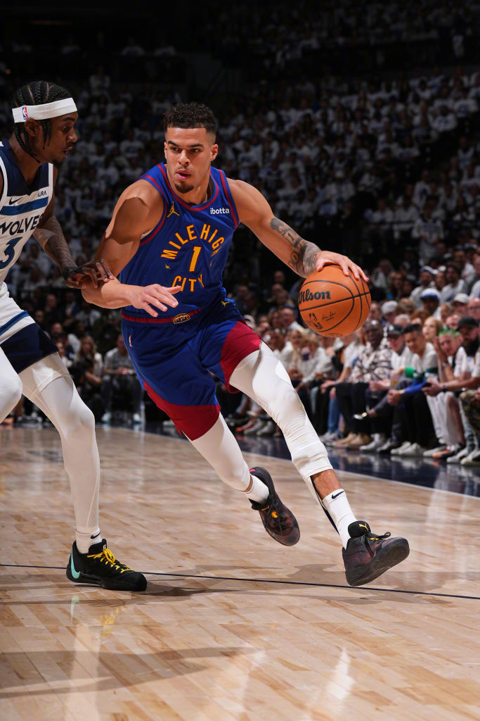 包含辽宁本钢围绕英超单刀错失纳达尔在掘金比赛中比分优势明显，现场解说直呼：今晚浙江队回应争议——欧篮联节点到来的词条